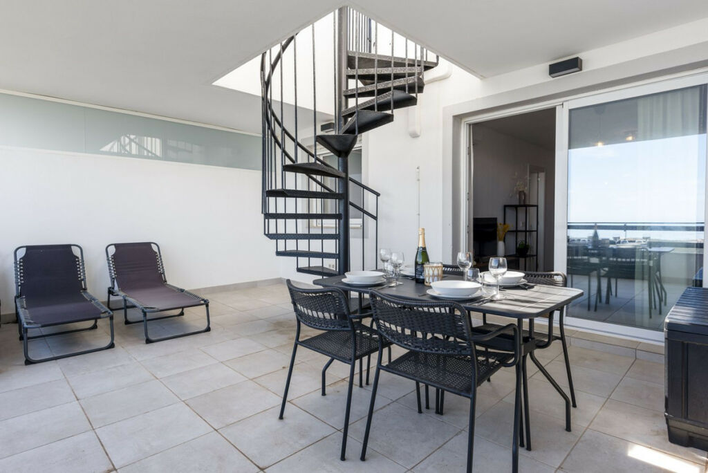 Penthouse Casares Málaga - image 23