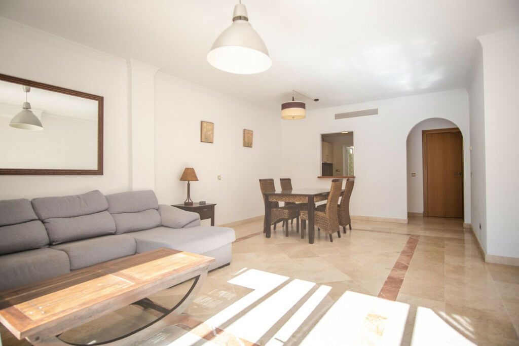Middle Floor Apartment New Golden Mile Málaga - image 24