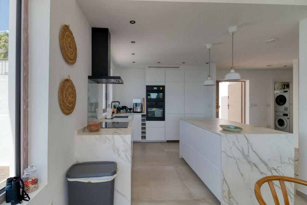 Detached Villa Torremuelle Málaga - image 24