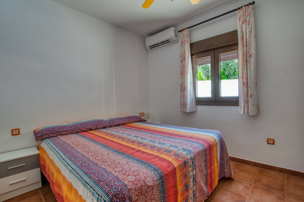 Detached Villa Periana Málaga - image 25