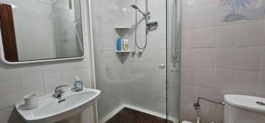 Middle Floor Apartment Los Boliches Málaga - image 24