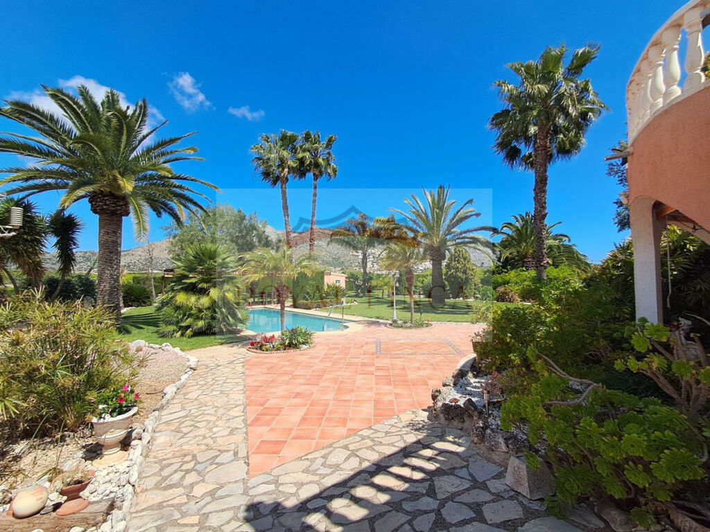 Detached Villa Sanet y Negrals Alicante - image 24