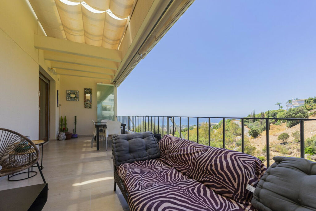 Duplex Altos de los Monteros Málaga - image 24