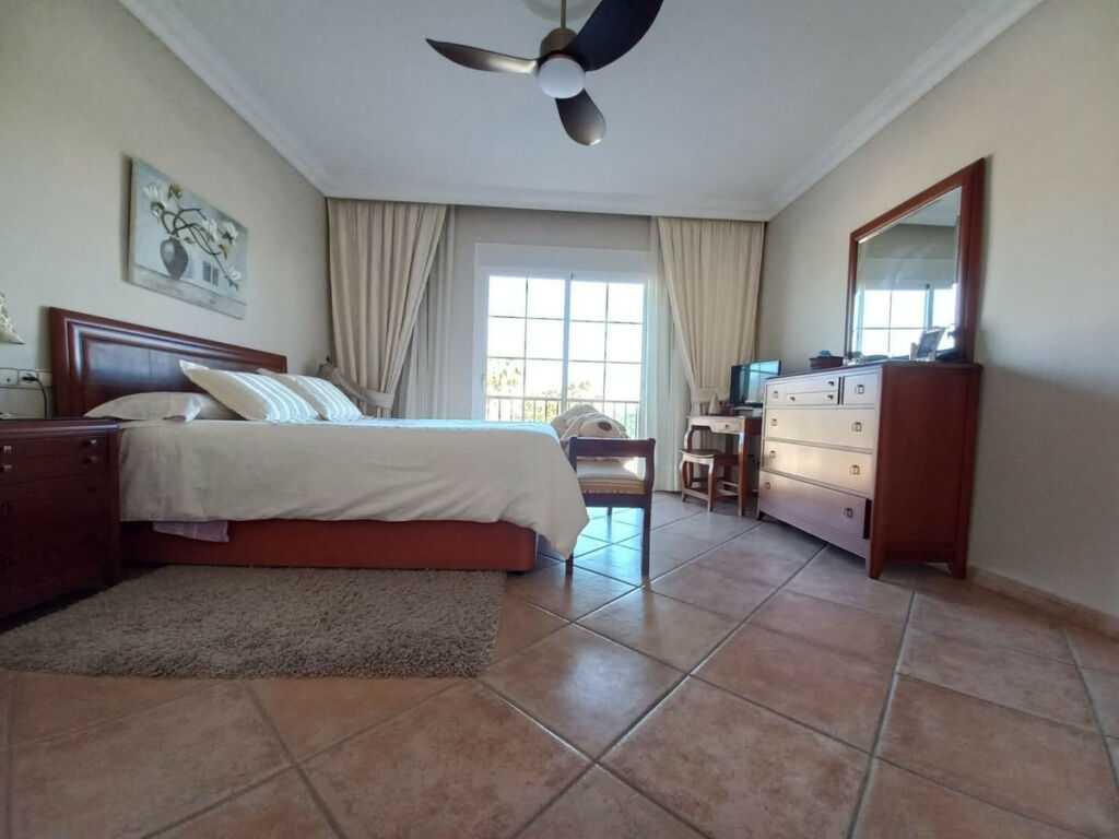 Semi-Detached House San Pedro de Alcántara Málaga - image 25