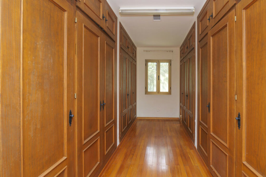 Detached Villa San Roque Club Cádiz - image 25