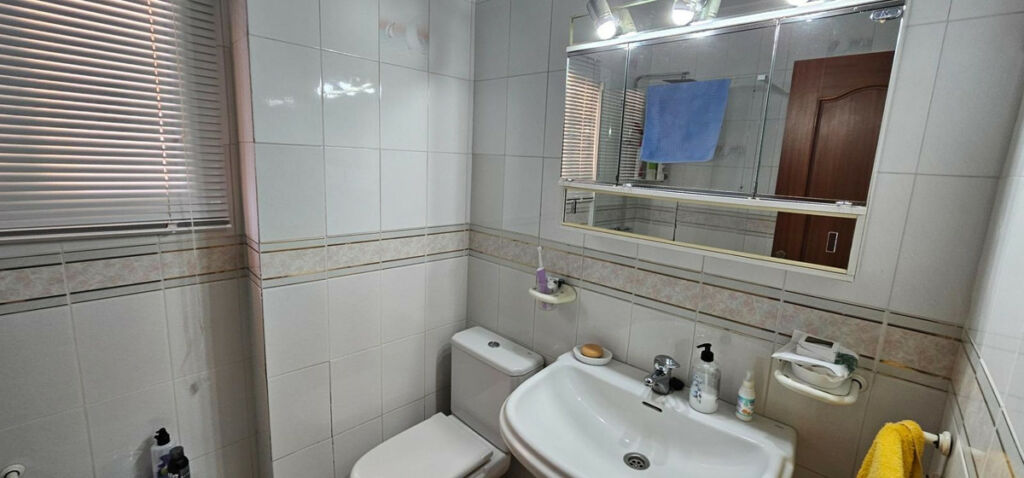 Middle Floor Apartment Los Boliches Málaga - image 25