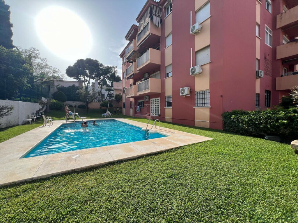 Middle Floor Apartment Torremolinos Málaga - image 22