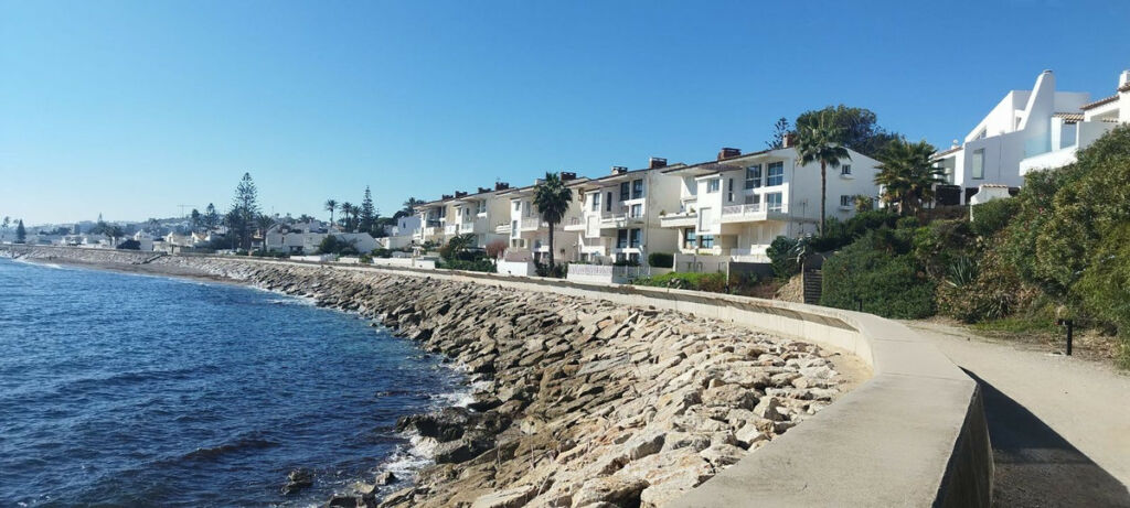 Duplex Estepona Málaga - image 25