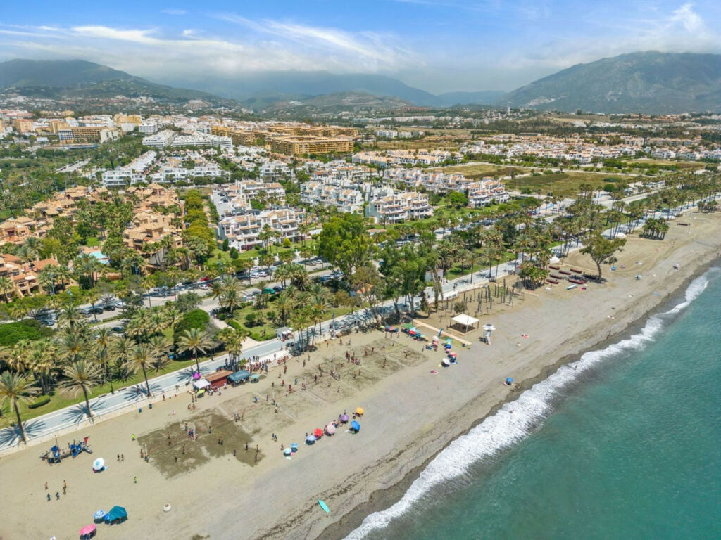 Middle Floor Apartment San Pedro de Alcántara Málaga - image 25