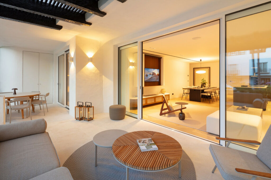 Middle Floor Apartment The Golden Mile Málaga - image 25