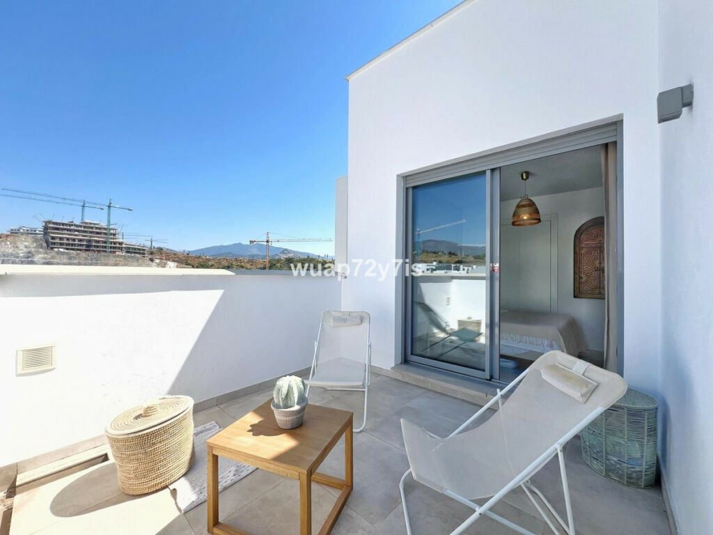 Penthouse Estepona Málaga - image 25