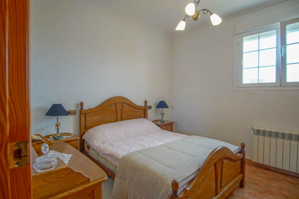 Detached Villa Los Pinos Alicante - image 25