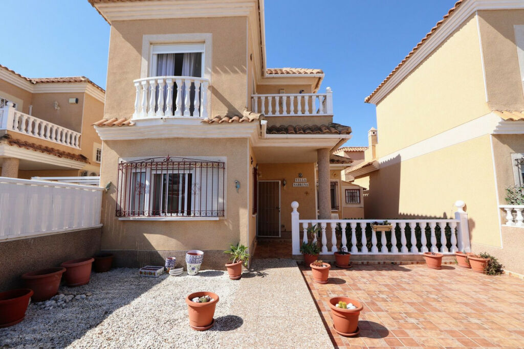 Detached Villa Playa Flamenca Alicante - image 25