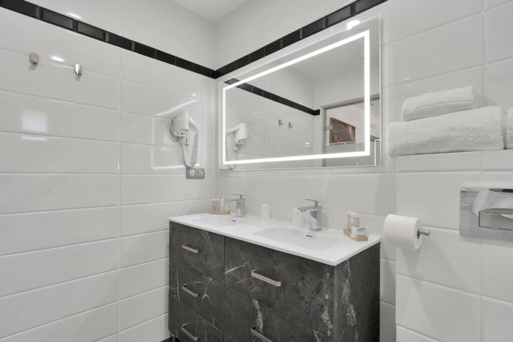 Detached Villa El Chaparral Málaga - image 25