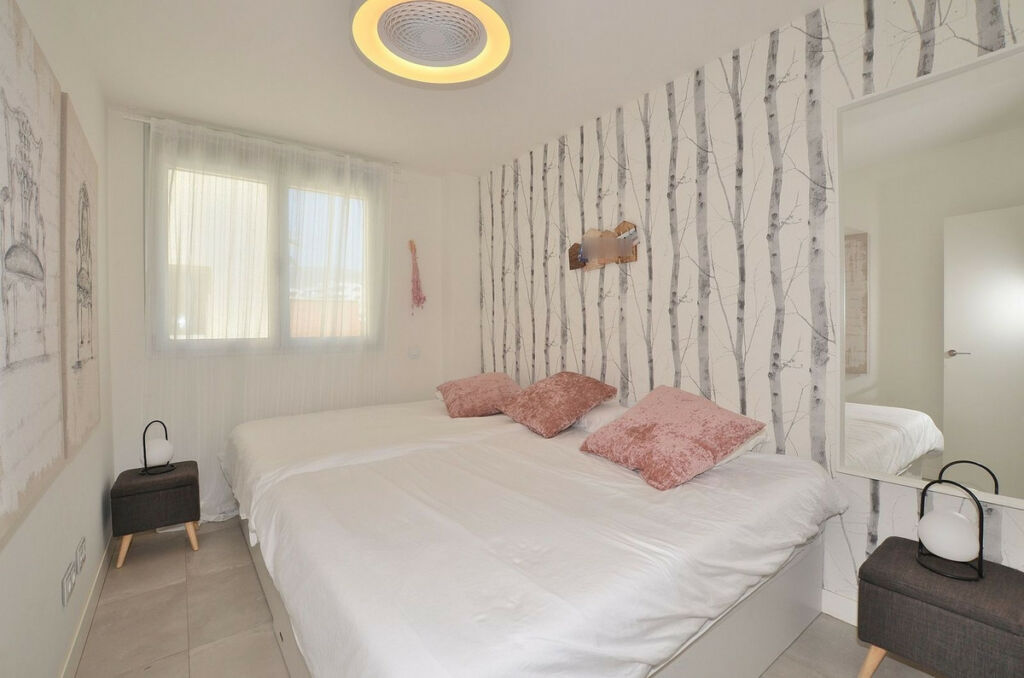 Middle Floor Apartment Fuengirola Málaga - image 25