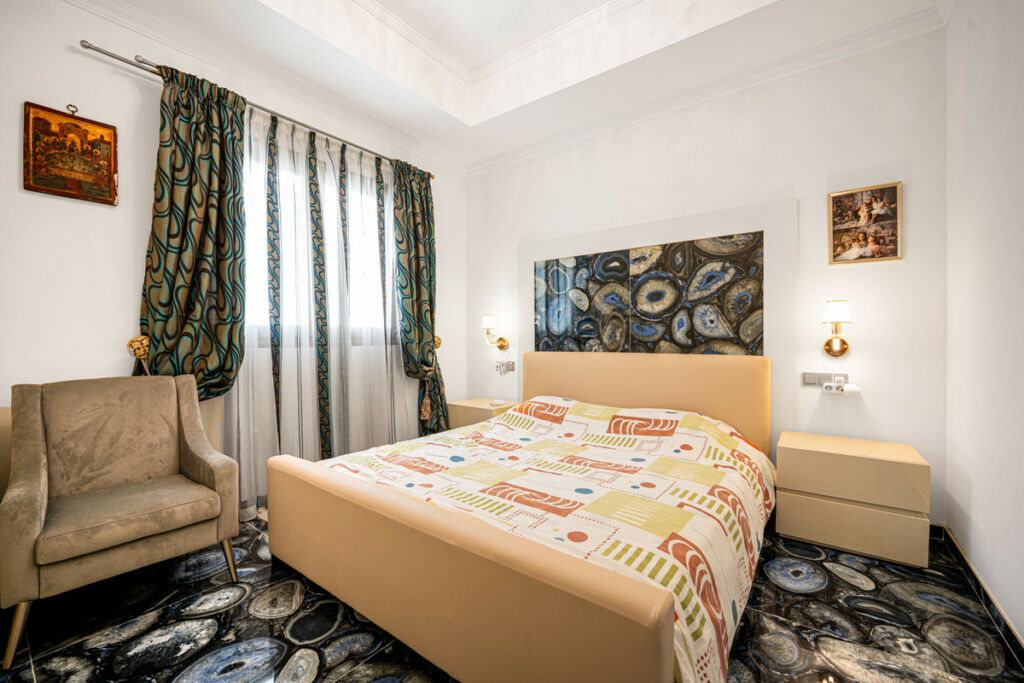 Detached Villa Marbella Málaga - image 25