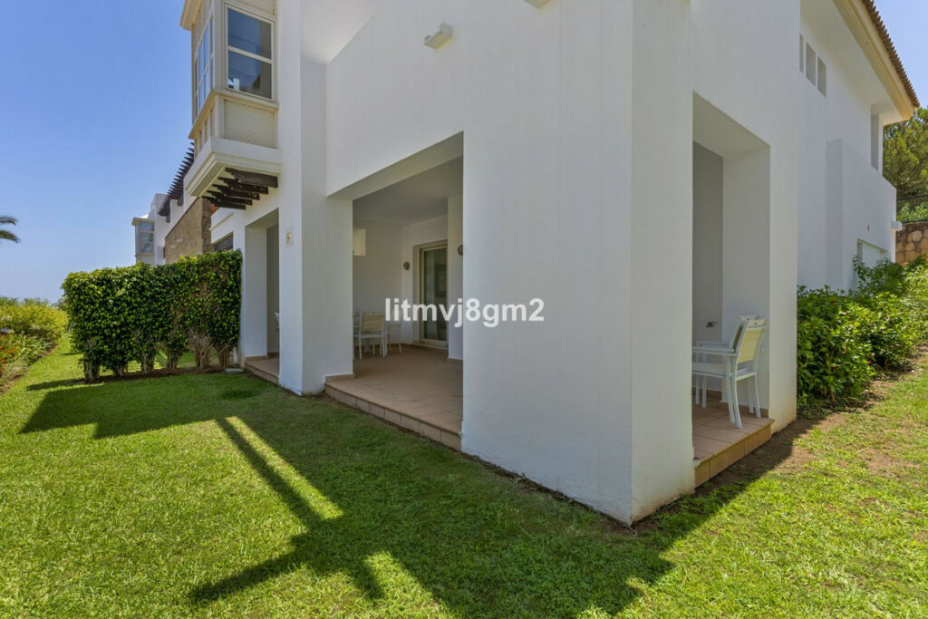 Townhouse La Cala Golf Málaga - image 25