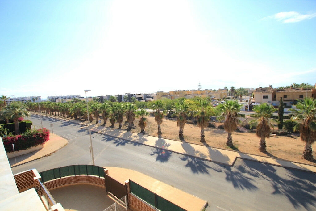 Duplex Cabo Roig Alicante - image 25