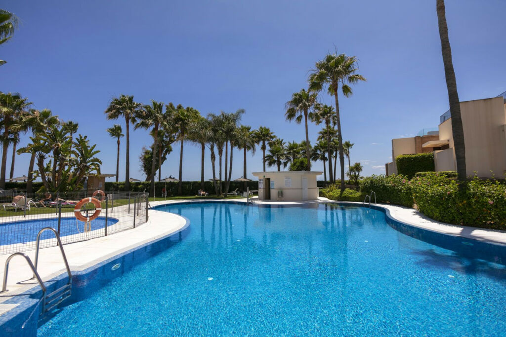 Penthouse Duplex Estepona Málaga - image 25