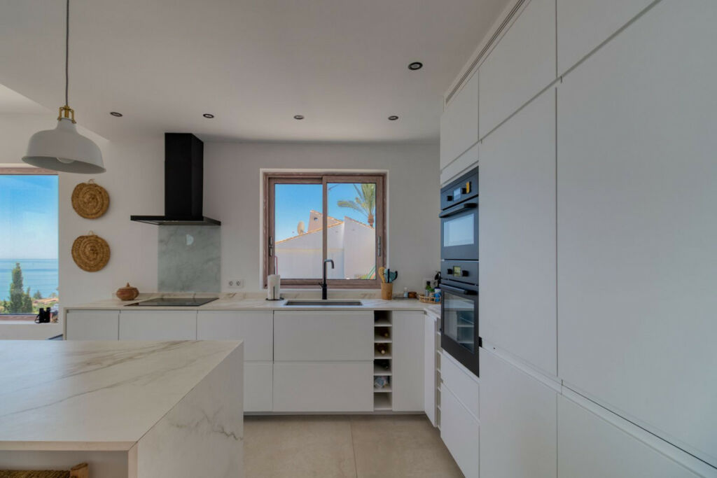 Detached Villa Torremuelle Málaga - image 25
