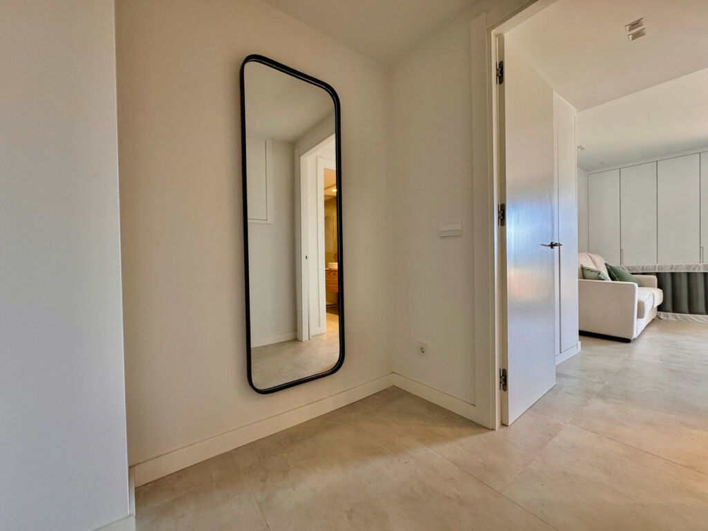 Middle Floor Apartment Puerto de Cabopino Málaga - image 32