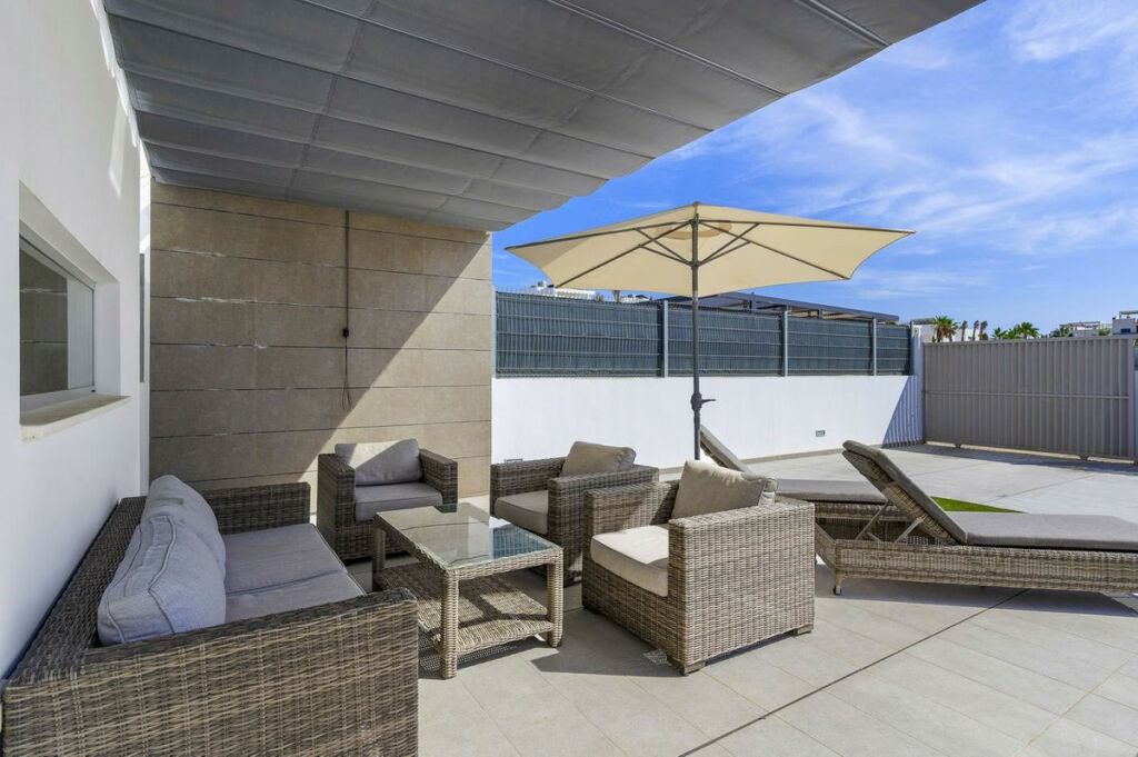 Detached Villa Guardamar del Segura Alicante - image 25