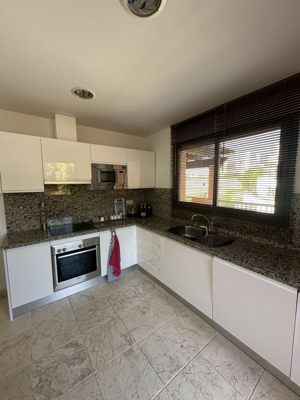Penthouse Benahavís Málaga - image 13