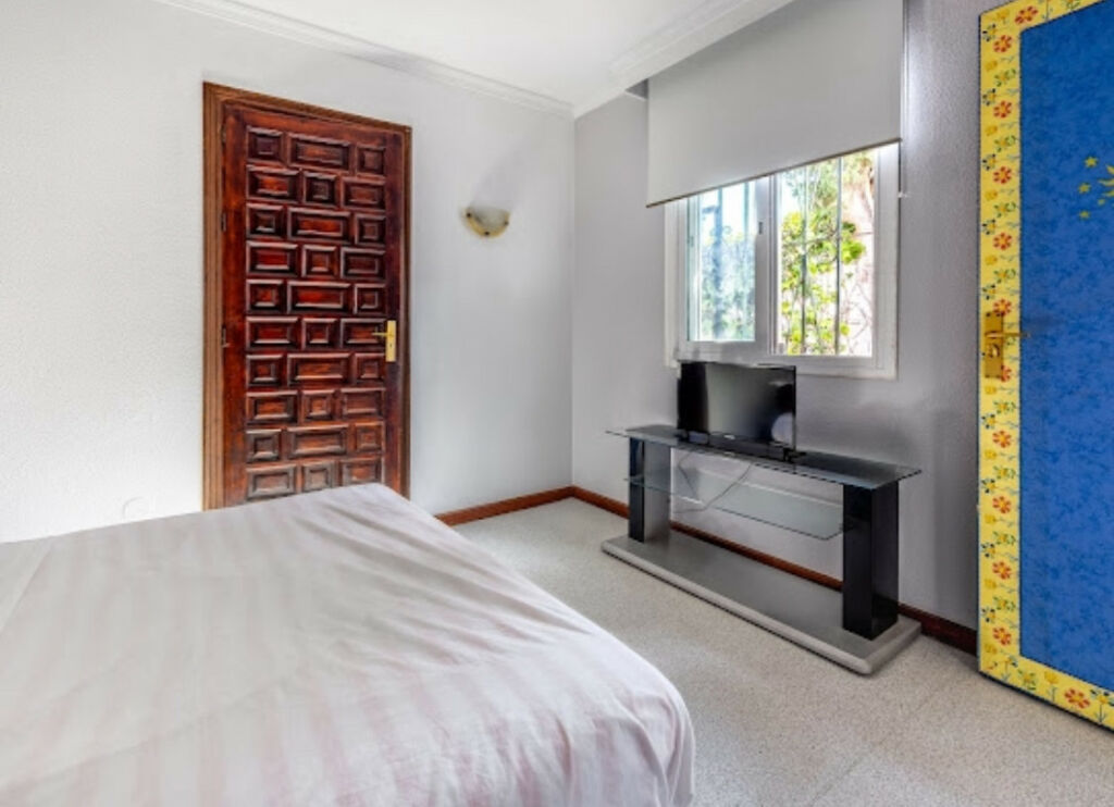 Detached Villa Marbella Málaga - image 26