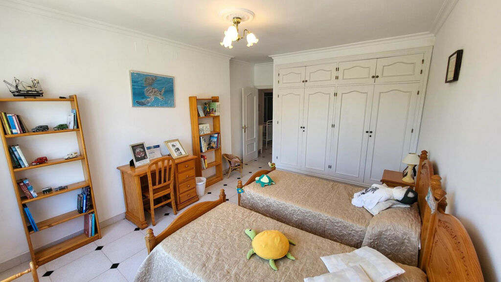 Detached Villa Elviria Málaga - image 25
