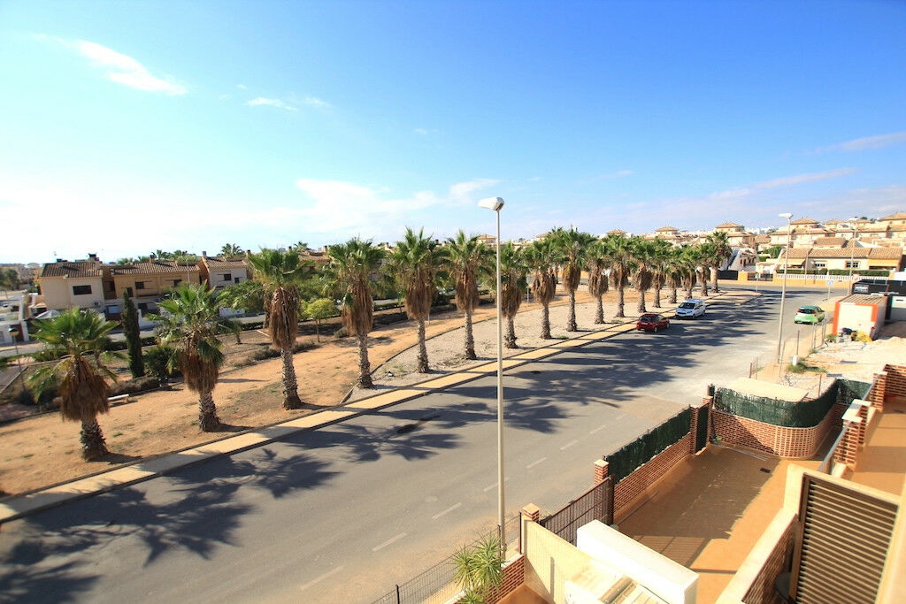 Duplex Cabo Roig Alicante - image 26