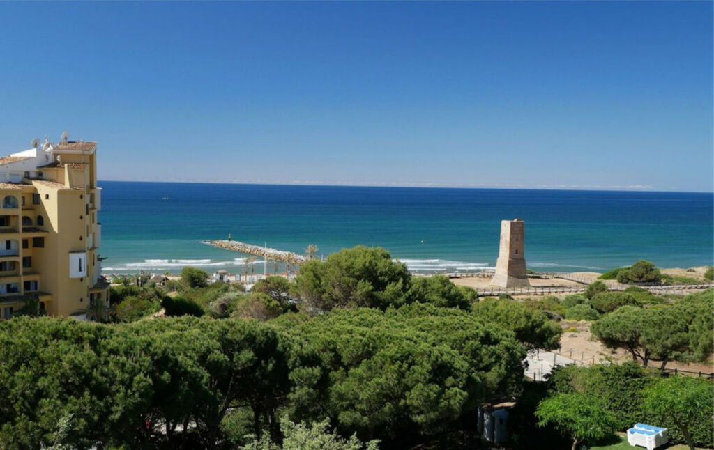 Middle Floor Apartment Puerto de Cabopino Málaga - image 27
