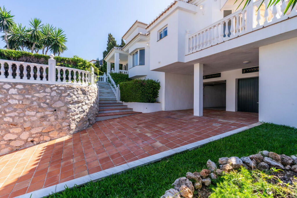 Detached Villa Mijas Costa Málaga - image 26