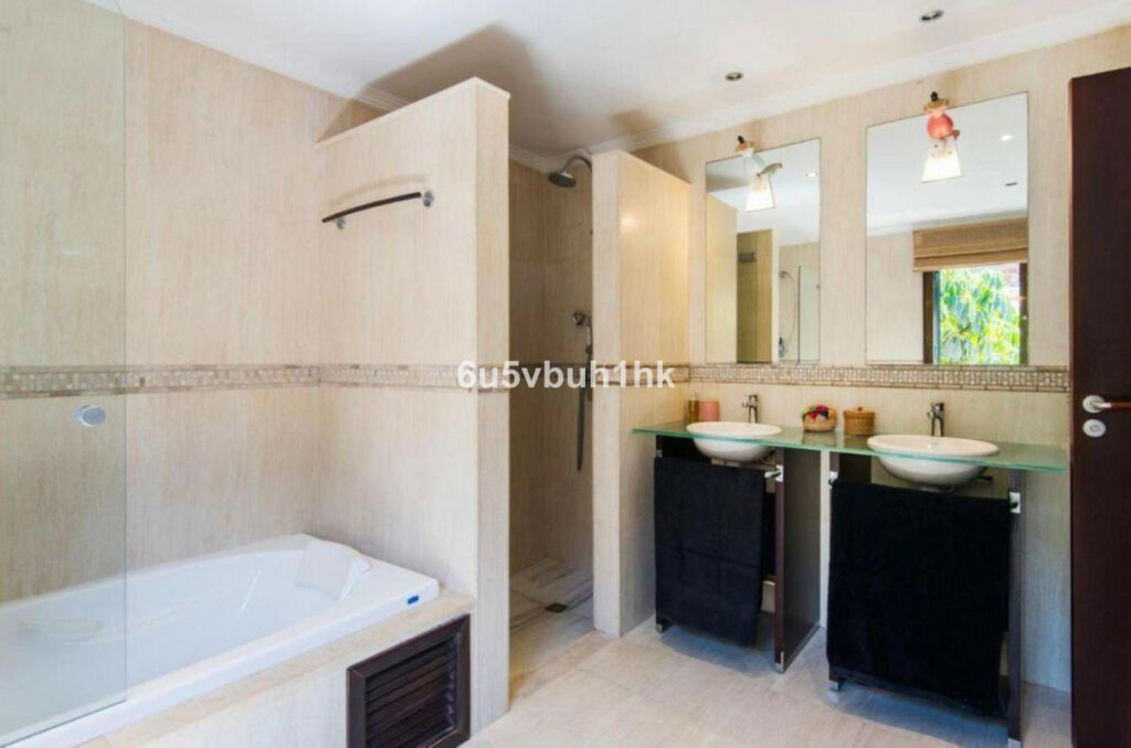 Townhouse Alhaurín de la Torre Málaga - image 26
