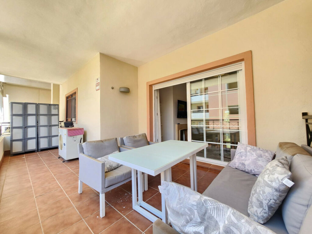 Middle Floor Apartment Nueva Andalucía Málaga - image 26