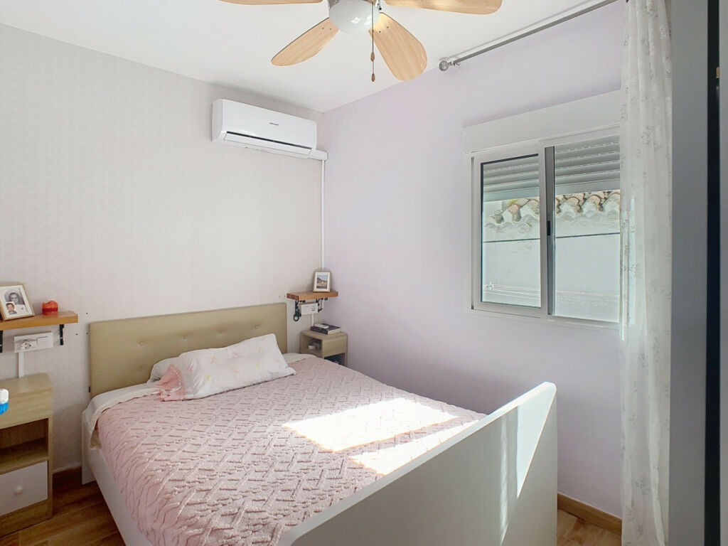 Semi-Detached House Canillas de Aceituno Málaga - image 26