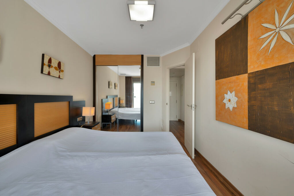 Middle Floor Apartment Benalmadena Málaga - image 26