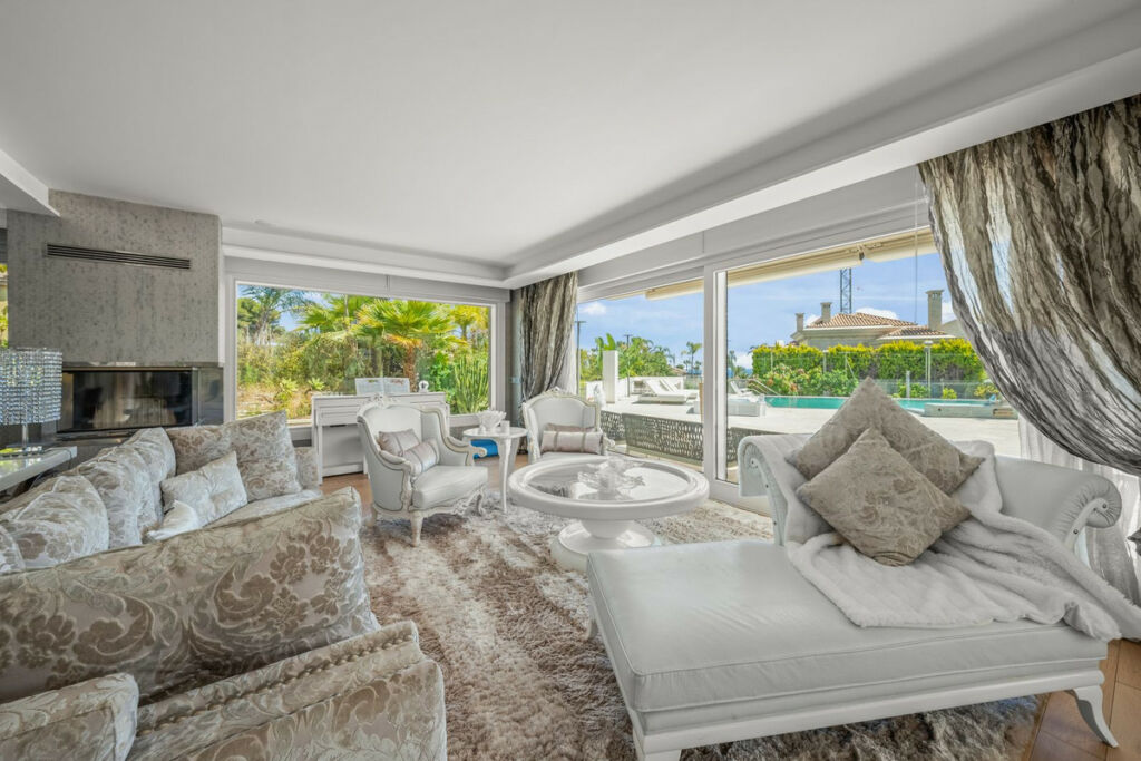 Detached Villa Bahía de Marbella Málaga - image 26