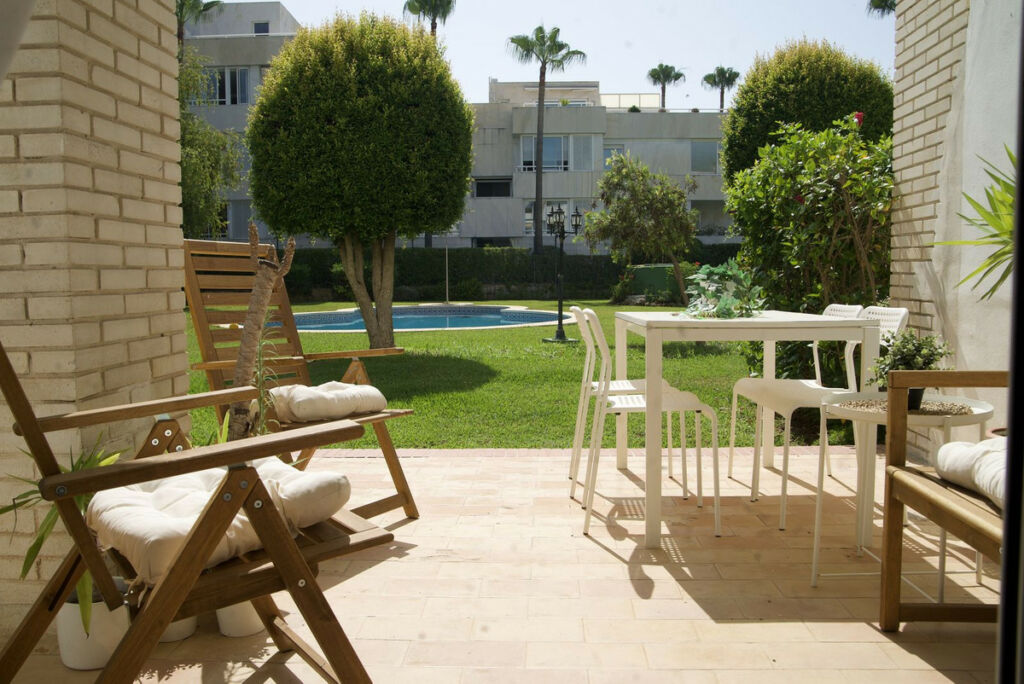 Townhouse Nueva Andalucía Málaga - image 26