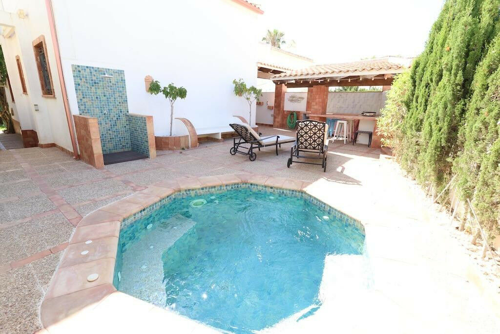 Detached Villa Villamartin Alicante - image 26