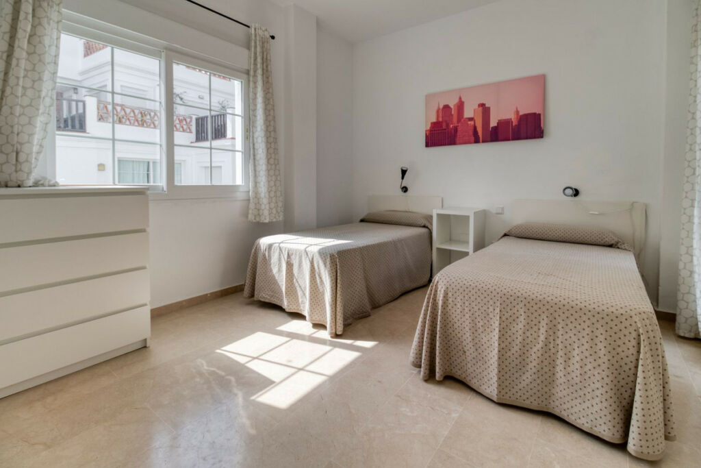 Semi-Detached House Lauro Golf Málaga - image 25