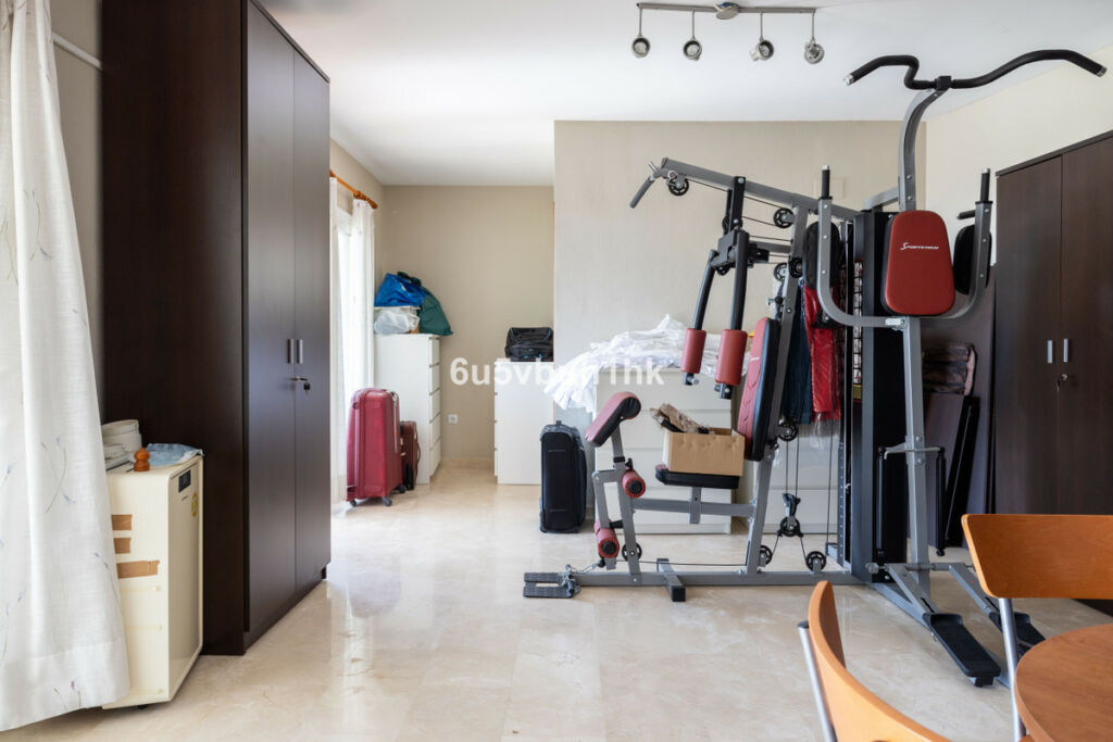 Detached Villa La Capellania Málaga - image 26
