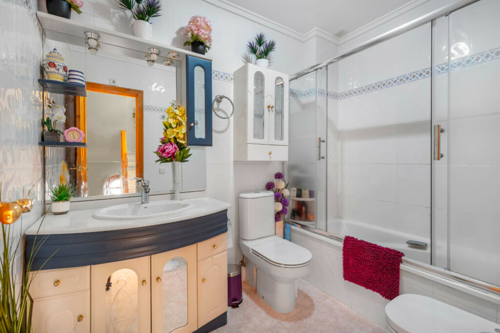 Detached Villa Torrevieja Alicante - image 25