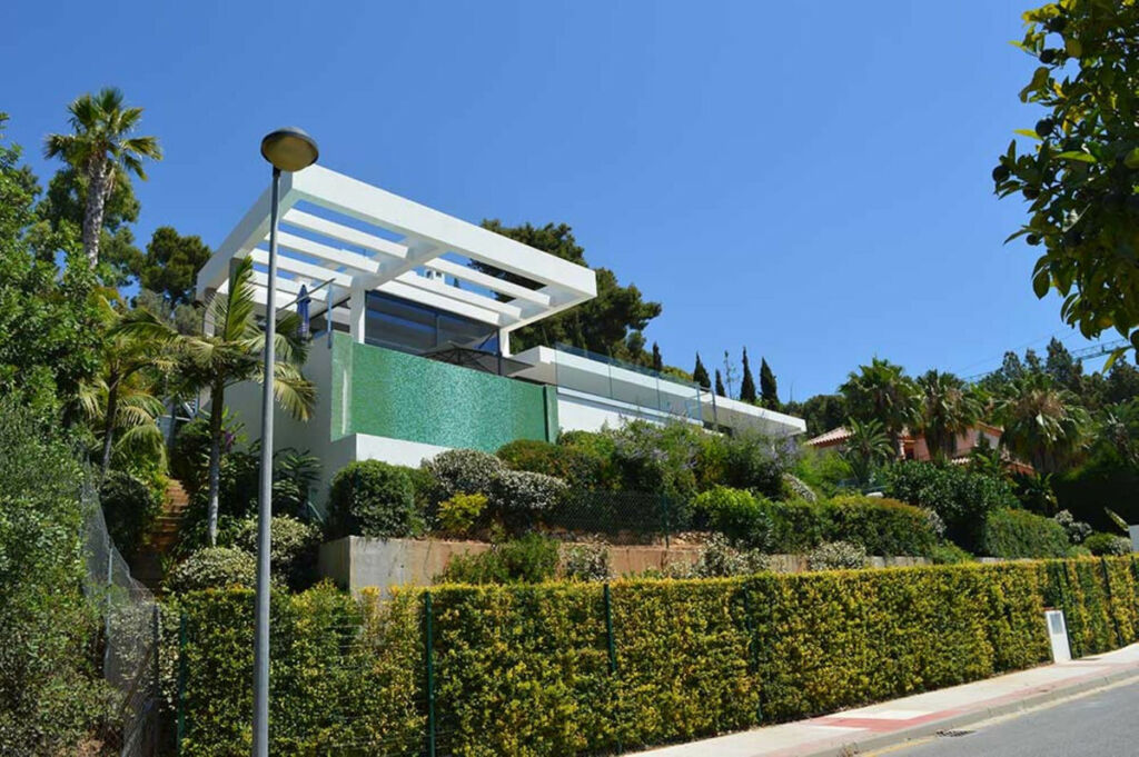Detached Villa Marbella Málaga - image 25
