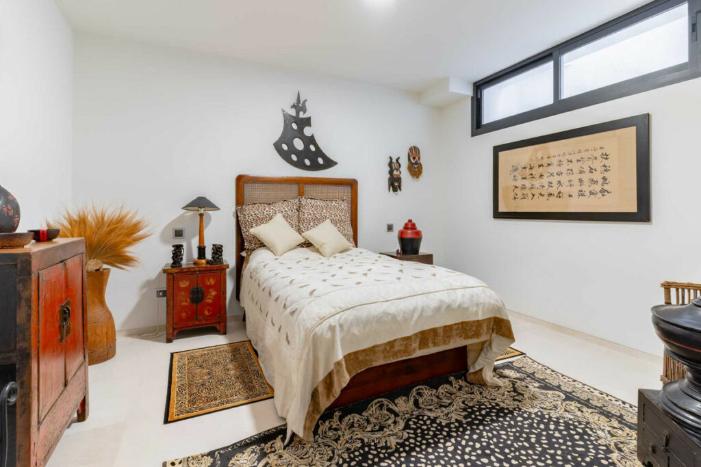 Detached Villa Nueva Andalucía Málaga - image 27