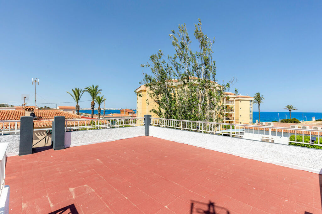 Detached Villa Rocio del Mar Alicante - image 27