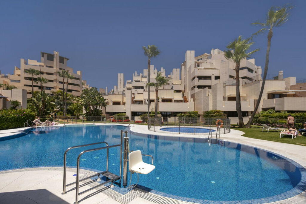 Penthouse Duplex Estepona Málaga - image 27