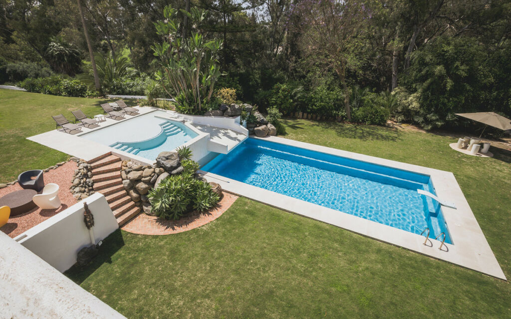 Detached Villa Nueva Andalucía Málaga - image 27