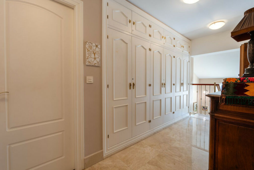 Detached Villa Mijas Málaga - image 27