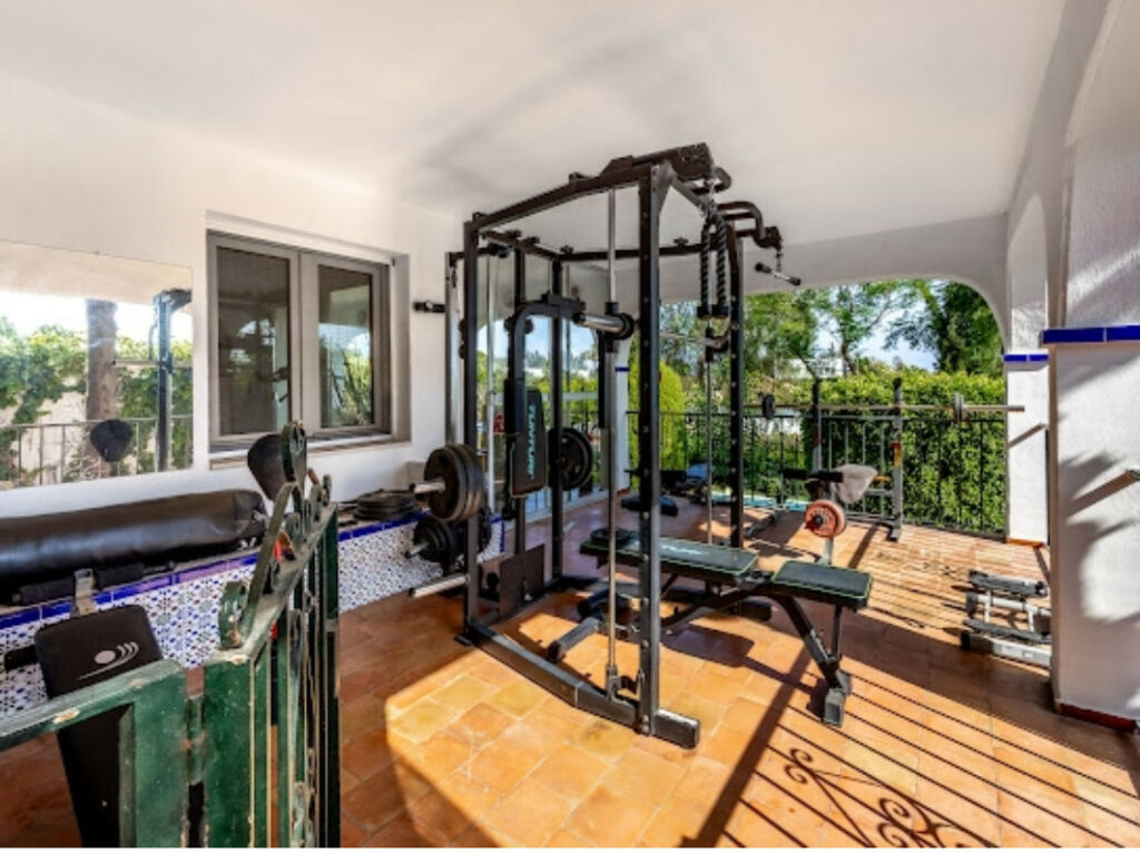 Detached Villa Marbella Málaga - image 27