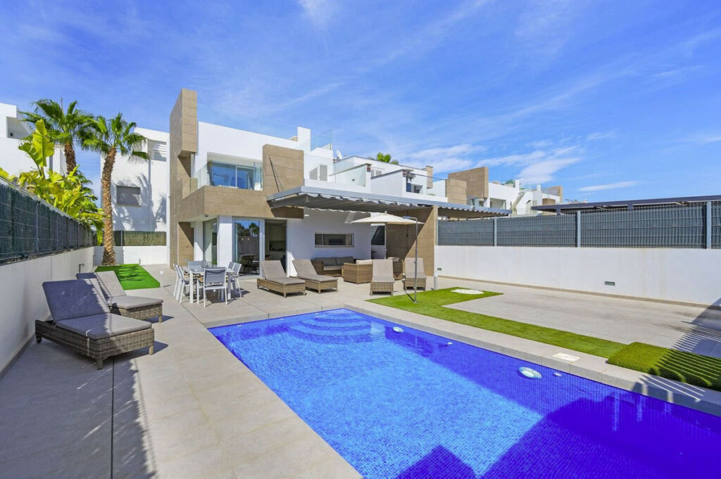Detached Villa Guardamar del Segura Alicante - image 27